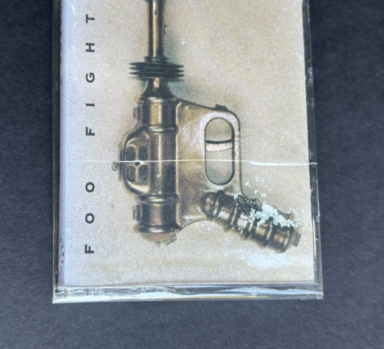 FOO FIGHTERS self-titled SEALED 1995 U.S. CASSETTE *CRACKS IN CASE